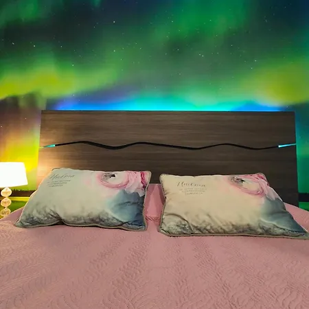 Northern Lights - Cozy Apartment, Sisaeltaeae Liinavaatteet 公寓
